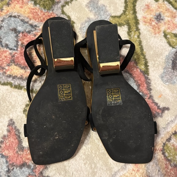 Jeffrey Campbell open toe golden heel - Picture 4 of 6